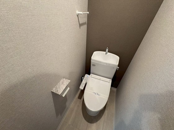 トイレ　※別部屋の写真です