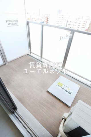 バルコニー　バルコニー付きで採光＆風通し良好！