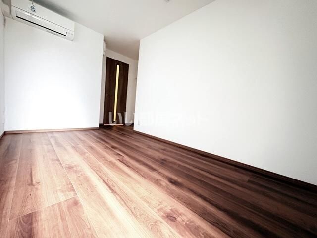 PUERTA東門前の内装写真