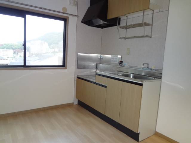 キッチン　ダイニング
