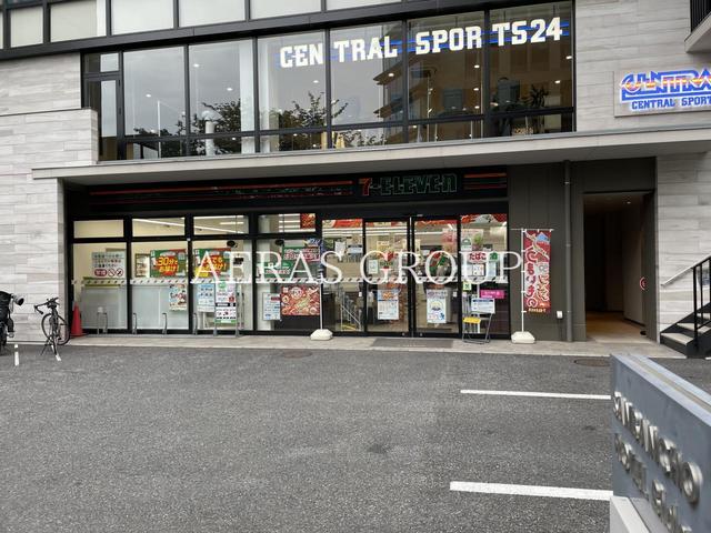 コンビニ　セブン-イレブン 千代田三番町店（コンビニ）まで211m