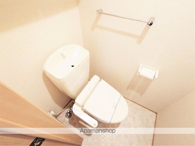 ＪＲ青梅線 昭島駅 バス乗車時間：30分 最寄りバス停で下車 徒歩4分 2階建 築14年のトイレ写真