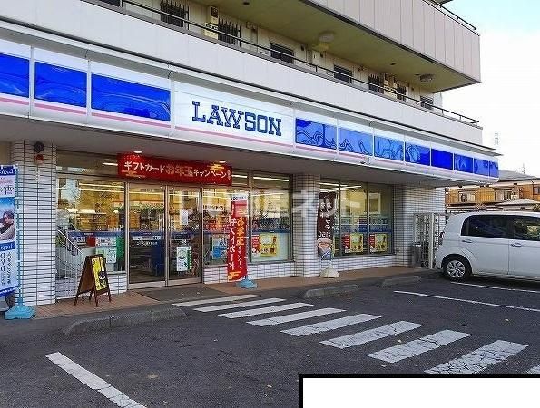 コンビニ　ローソン（コンビニ）まで139m