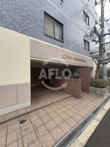 地下鉄千日前線 桜川駅 徒歩3分 8階建 築27年の外観写真