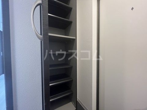 ジーメゾン大宮三橋の玄関写真