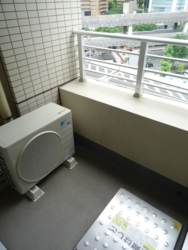 バルコニー　※別部屋の参考写真です。