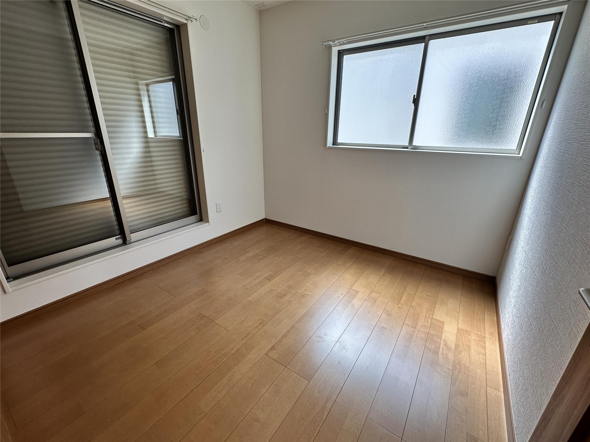 国府4丁目戸建の内装写真