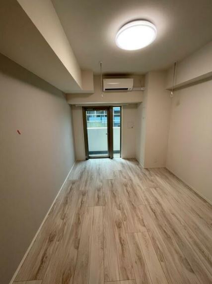 都電荒川線 荒川区役所前駅 徒歩2分 13階建 築6年の居間写真