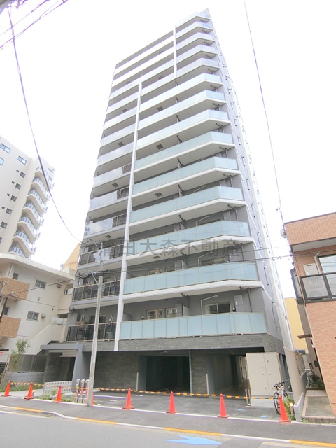 建物外観　2026年6月築　RC鉄筋コンクリート造地上15階建て総戸数