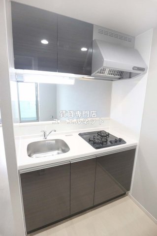 地下鉄御堂筋線 江坂駅 徒歩9分 4階建 新築のキッチン写真
