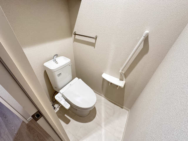 グランツ ソーレのトイレ写真