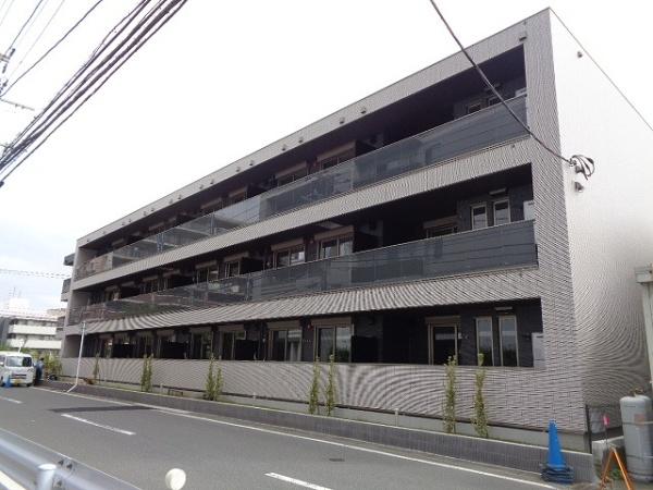 ルガロ市川の外観写真