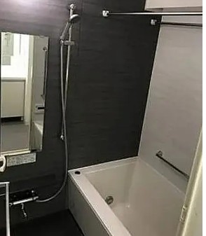 バス・シャワールーム　写真は同タイプ住居です。