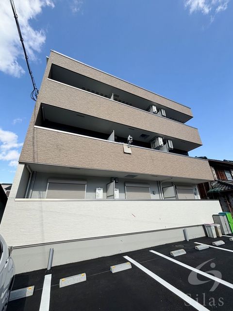 近鉄大阪線 高安駅 徒歩12分 築1年