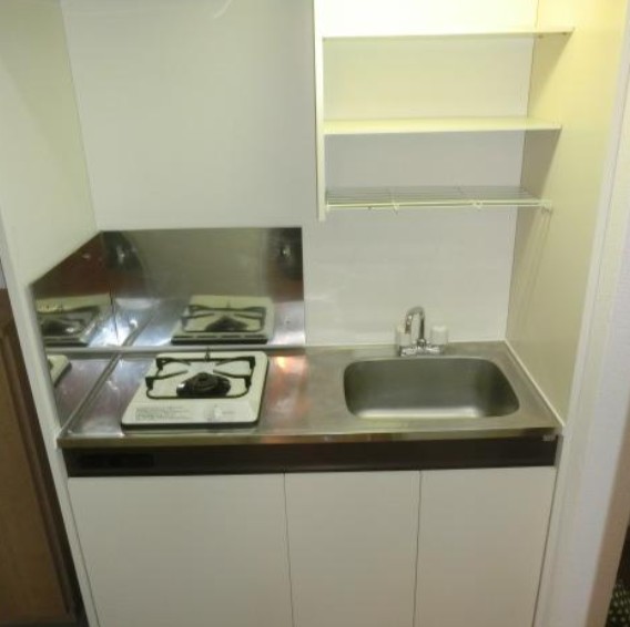 キッチン　※別部屋参考写真