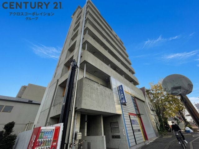 建物外観　オートロック・防犯カメラ完備♪