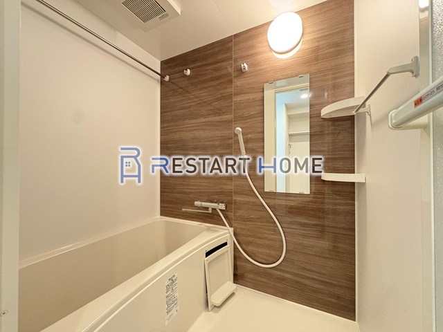 エステムコート三宮EASTルシーダの風呂写真