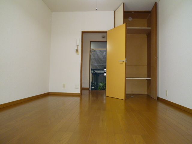 居室・リビング　７帖のひろびろ居室