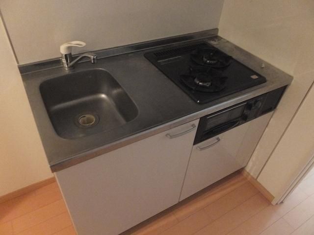 キッチン　システムキッチン2口コンロ