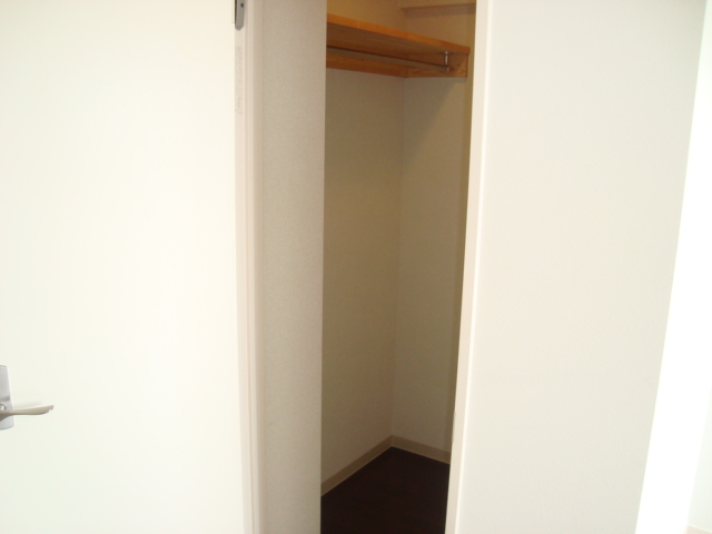 収納　ウォークインクローゼット