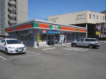 コンビニ　サンクス鈴鹿算所店（コンビニ）まで280m