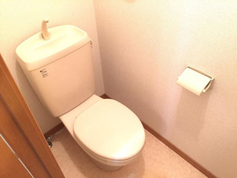 トイレ　コンパクトで使いやすいトイレです