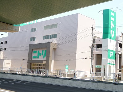 ホームセンター　マツヤデンキ八熊店（ホームセンター）まで406m