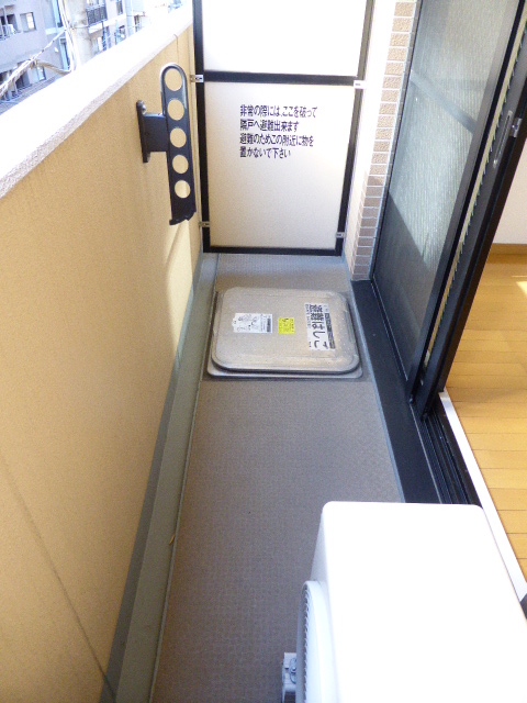 バルコニー　バルコニー