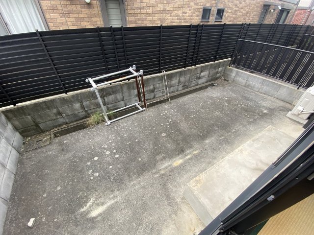 バルコニー　バルコニー