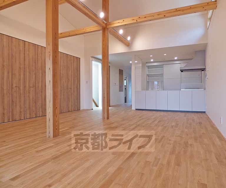 居室・リビング　広々としたリビングです。