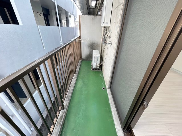 バルコニー　マートンドーム★那覇市字安里エリア