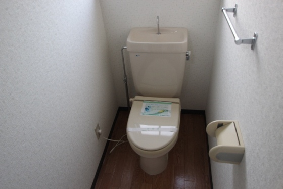 トイレ　他部屋の写真