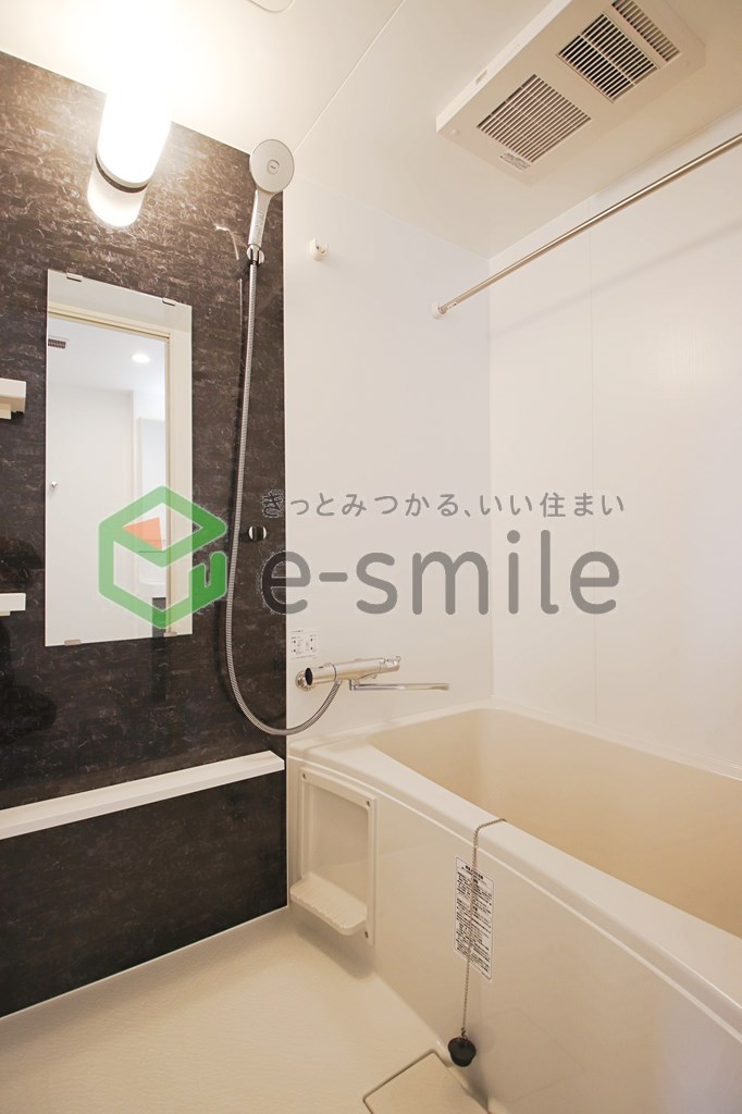 バス・シャワールーム　日々の疲れを癒すお風呂付です