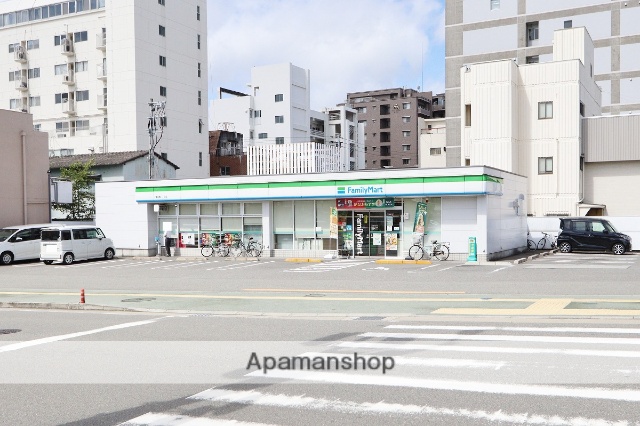 コンビニ　ファミリーマート 富田橋一丁目店（コンビニ）まで358m