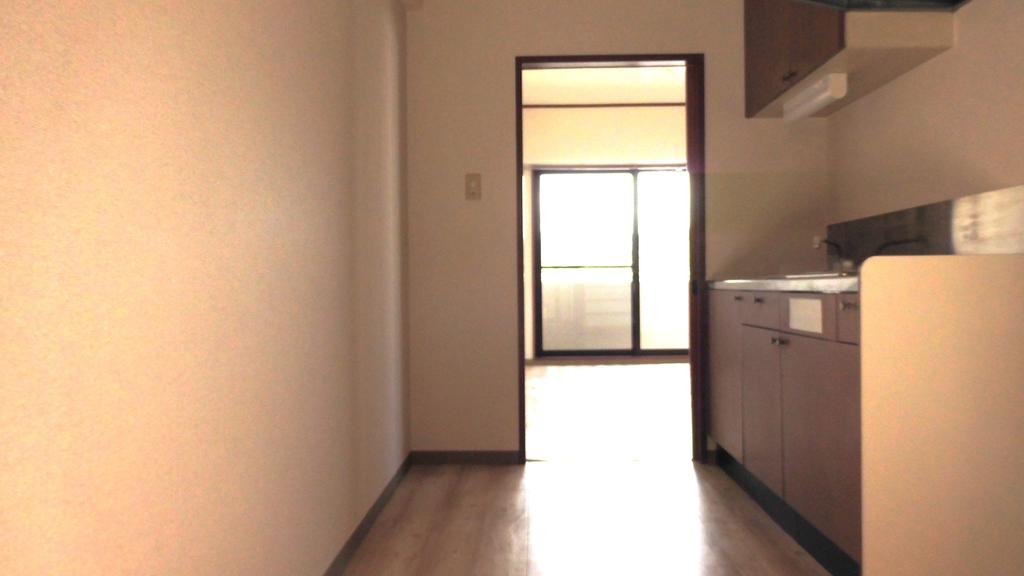 玄関　当店は仲介手数料ゼロ円