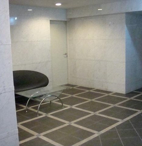 ロビー　家具家電付きセットアップ賃貸