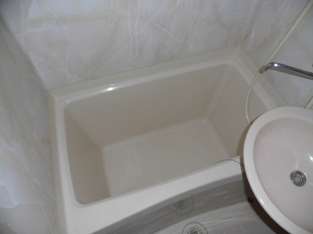 バス・シャワールーム　別部屋参照写真