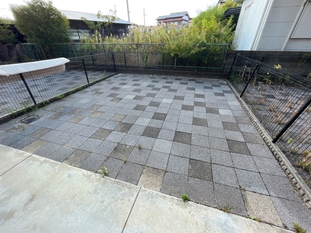 バルコニー　テラス