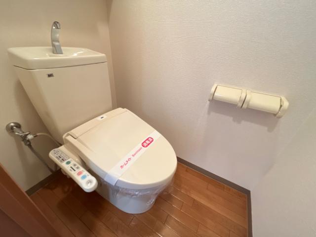 トイレ　シャワー付トイレ