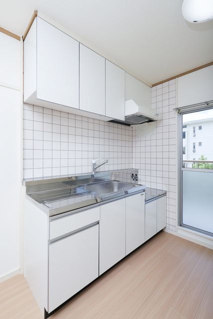 キッチン　収納充実のキッチンです