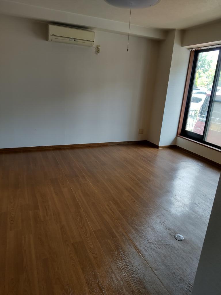 居室・リビング　DK10.6帖