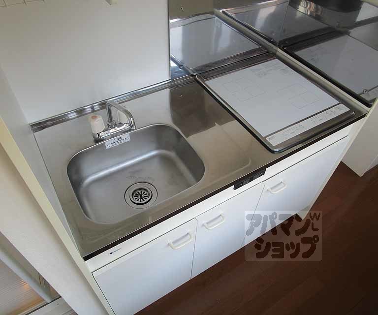 キッチン　２０３号室の写真です。