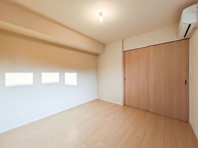 居室・リビング　ＬＤＫ１０、７帖