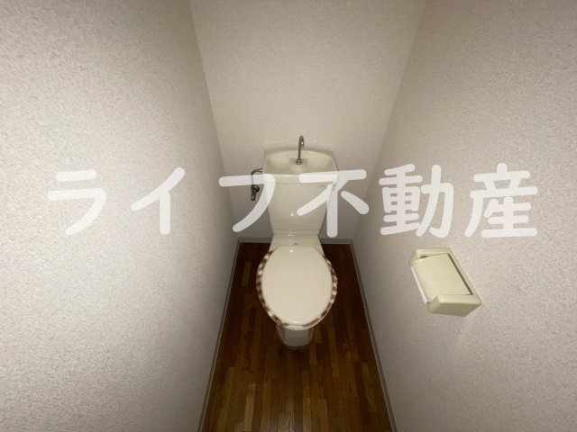 トイレ　清潔感のあるトイレです