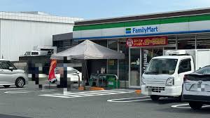 コンビニ　ファミリーマート 福山佐波町店（コンビニ）まで1092m