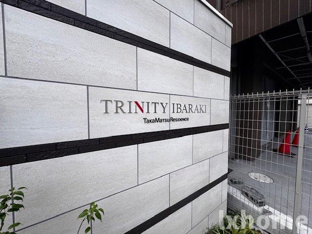 エントランス　清潔なエントランスです