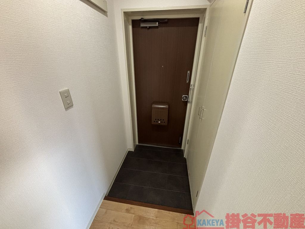 玄関　玄関