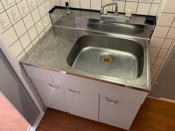 キッチン　※別部屋の写真です