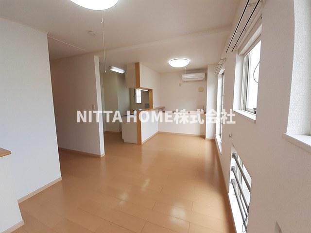 居室・リビング　リビング広々11.1帖(*^^*)