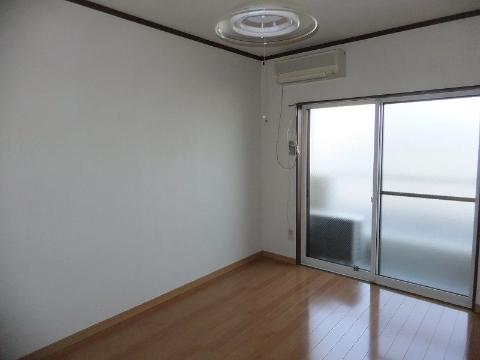 居室・リビング　洋室（イメージ）